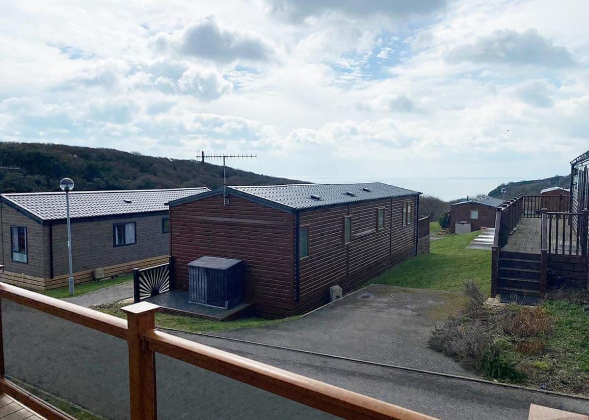 Shear Barn Holiday Park Hastings Exterior foto