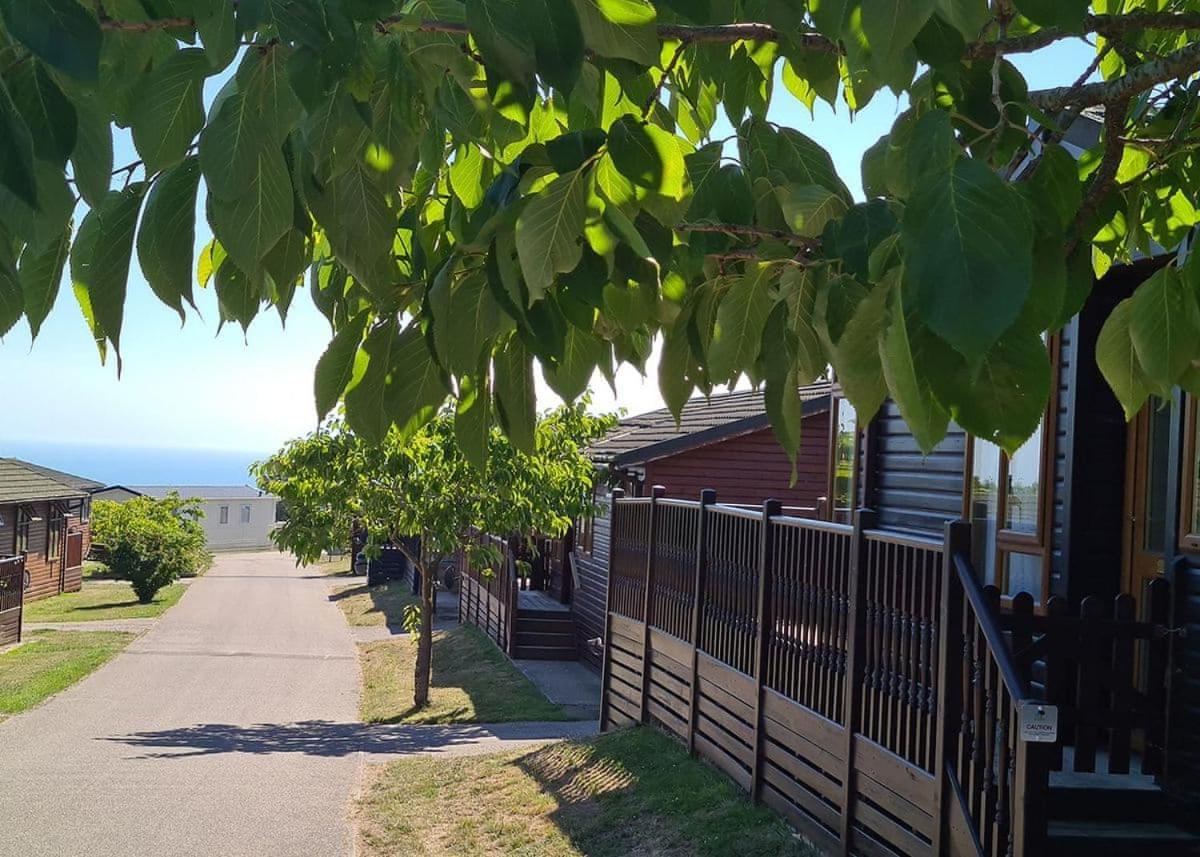 Shear Barn Holiday Park Hastings Exterior foto