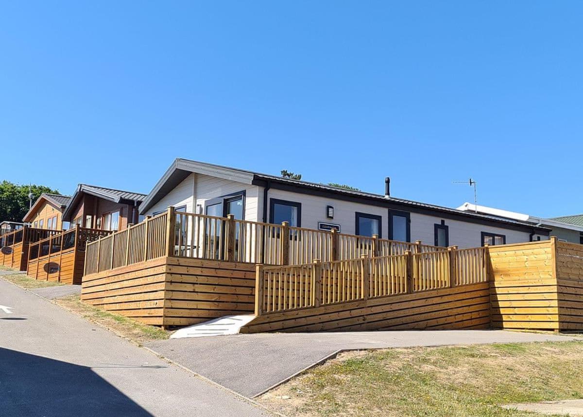 Shear Barn Holiday Park Hastings Exterior foto